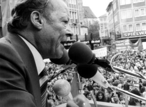 Willy Brandt auf dem Stuttgarter Marktplatz